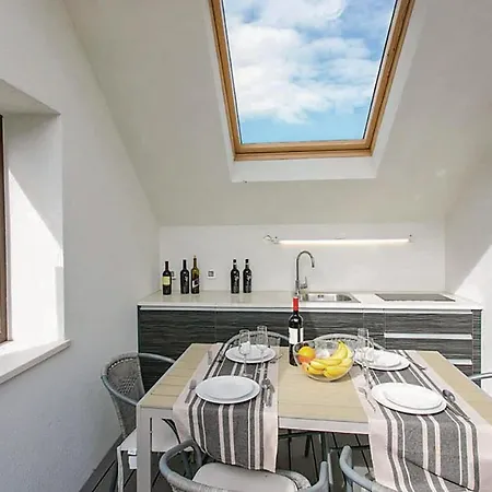 Сasa de vacaciones Four-bedroom Holiday In