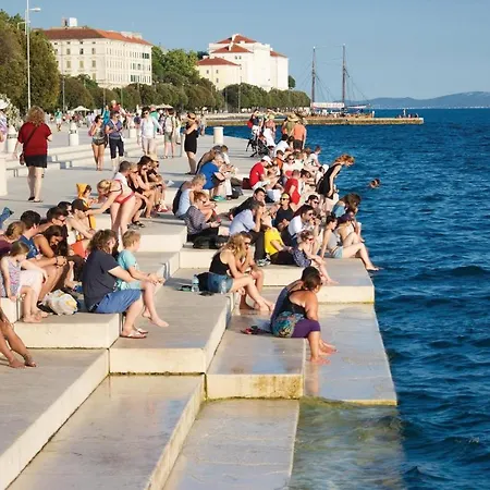 Tatil Evi Four-bedroom Holiday In Zadar